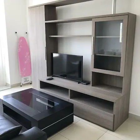Don Mikiel Rua 3 Apartment *