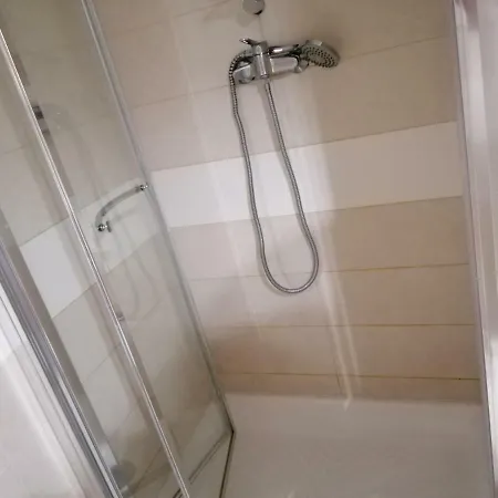 Don Mikiel Rua 3 * Sliema
