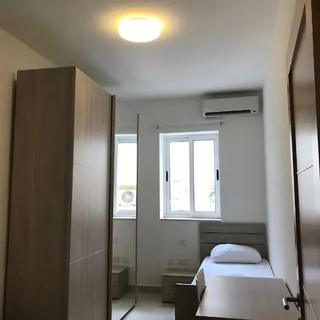 Don Mikiel Rua 3 Appartement