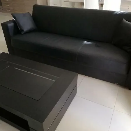 Don Mikiel Rua 3 * Sliema